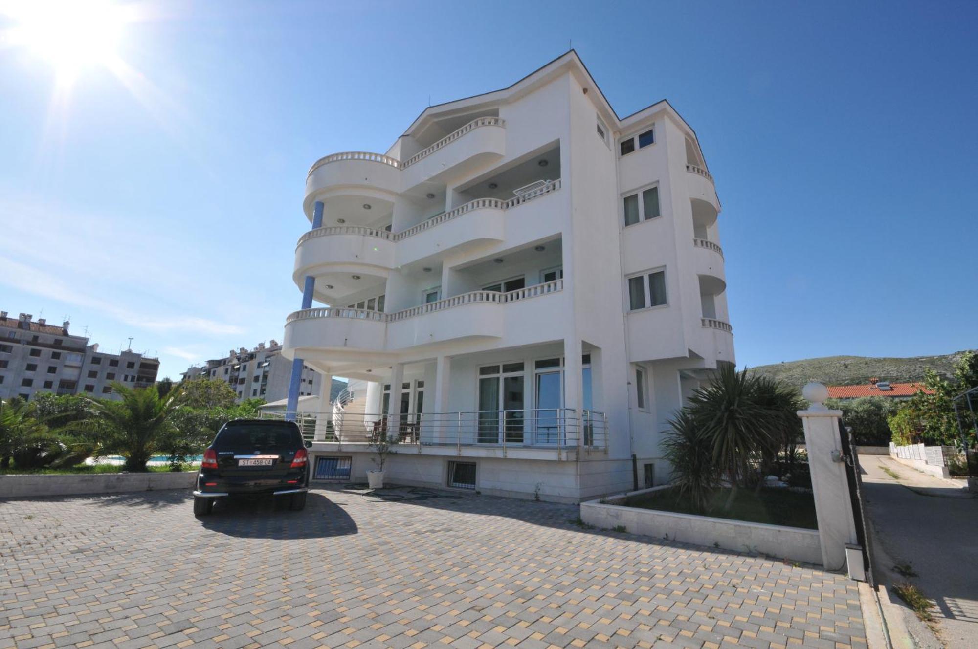 Apartments Villa Lida Trogir Bagian luar foto