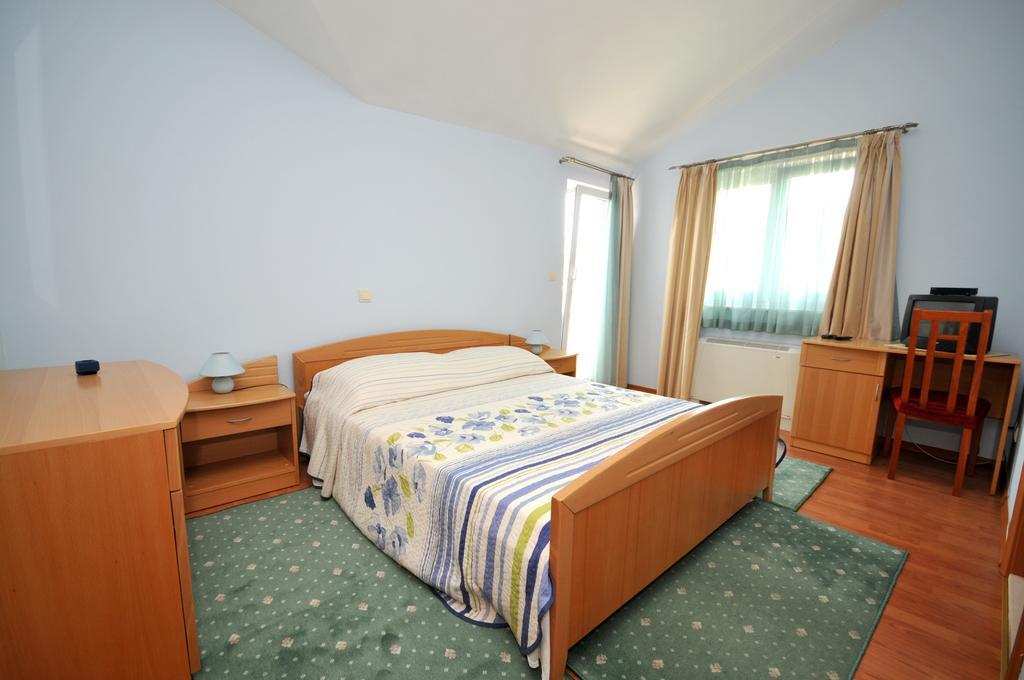 Apartments Villa Lida Trogir Bagian luar foto