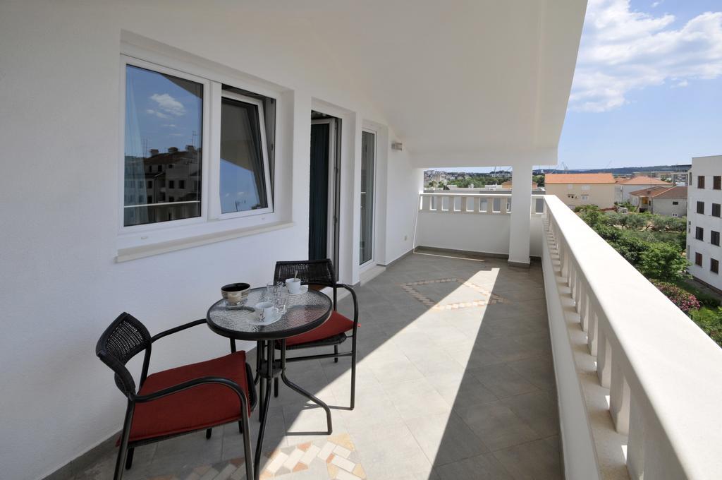 Apartments Villa Lida Trogir Bagian luar foto