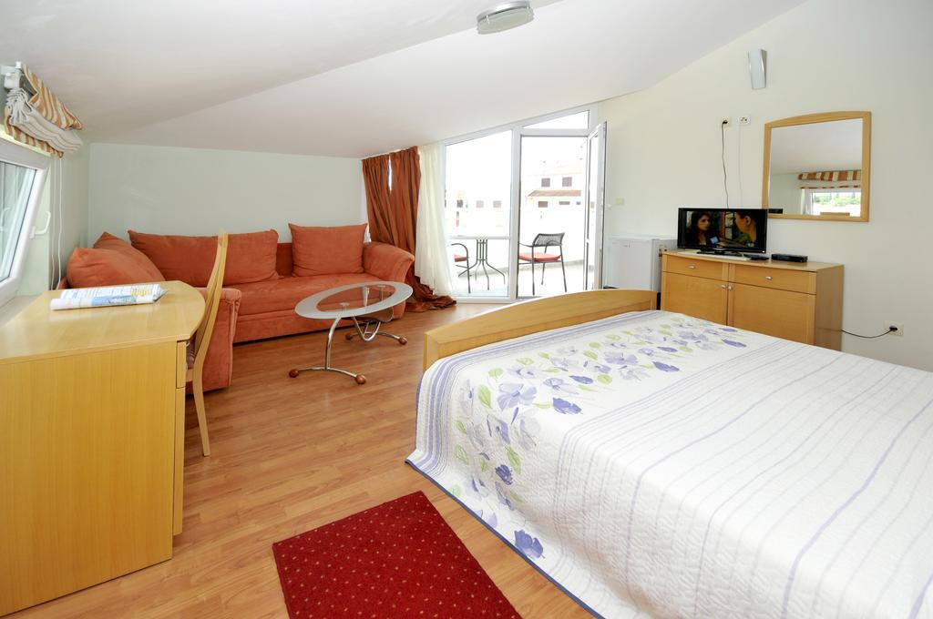 Apartments Villa Lida Trogir Bagian luar foto